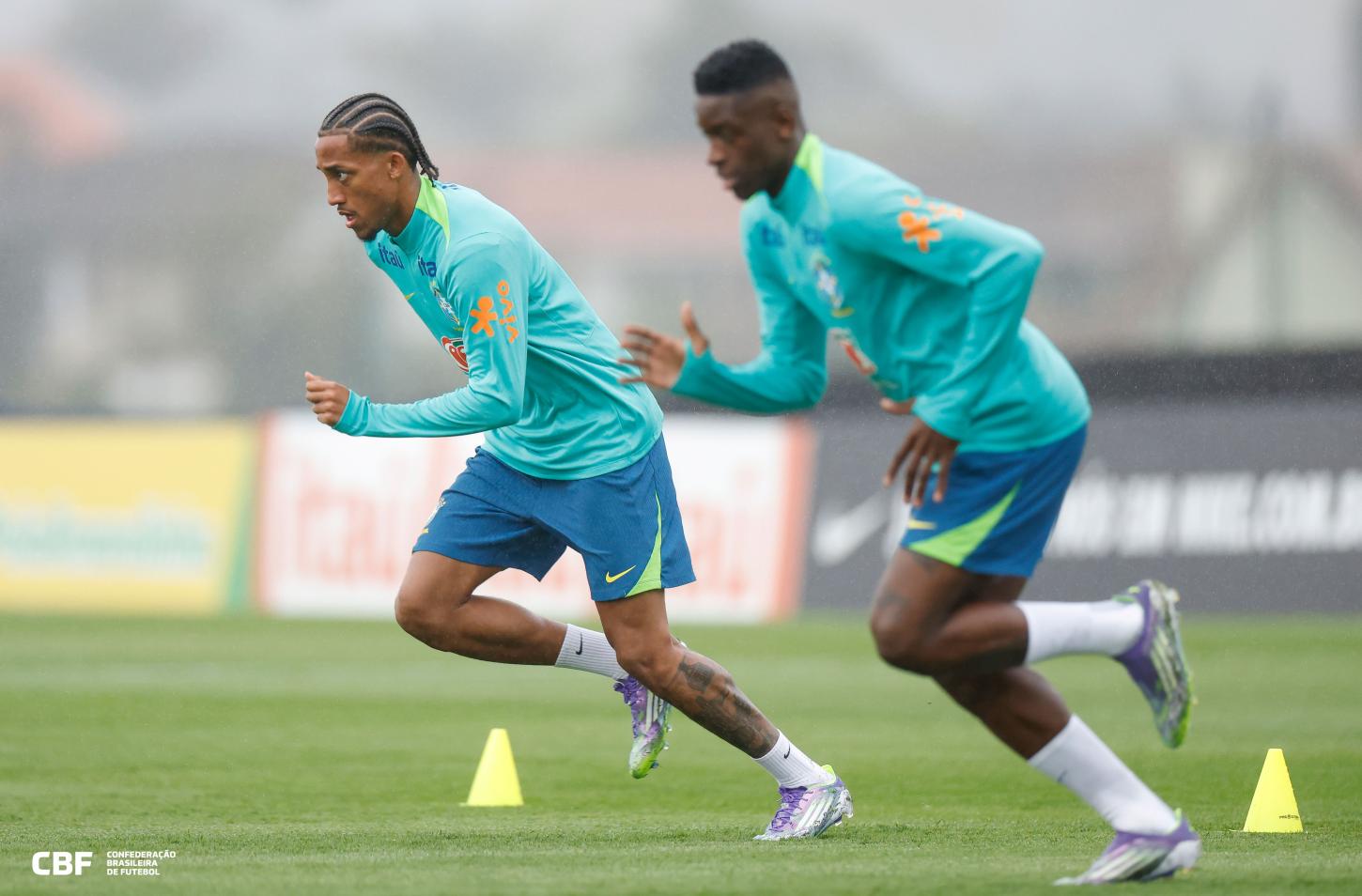 Seleção realiza primeiro treino na Granja Comary